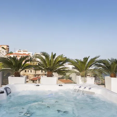 וילה Iris, Beachfront, With Jacuzzi, Up To 9 Guests, Mpali Beach, Rethymno! *
