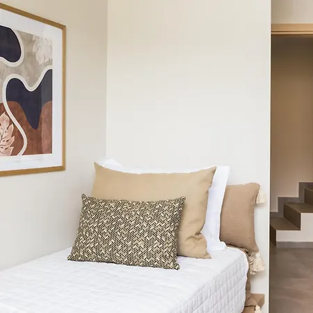 וילה Iris, Beachfront, With Jacuzzi, Up To 9 Guests, Mpali Beach, Rethymno! *