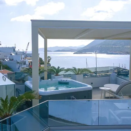 וילה Iris, Beachfront, With Jacuzzi, Up To 9 Guests, Mpali Beach, Rethymno!
